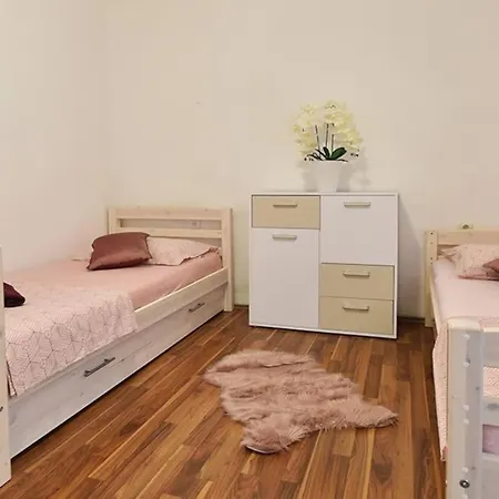 Apartman Lana&ante *